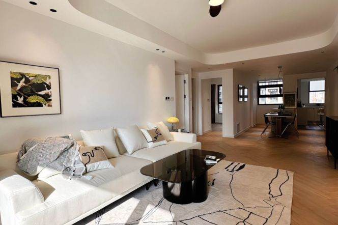 Spacious bright 3br/2bt@Xintiandi 140sqm with nice open balcony 140sqm