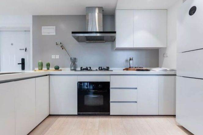 modern 2brs floor heating open balcony great view beside IAPM line 1,10,12 only 26.3K