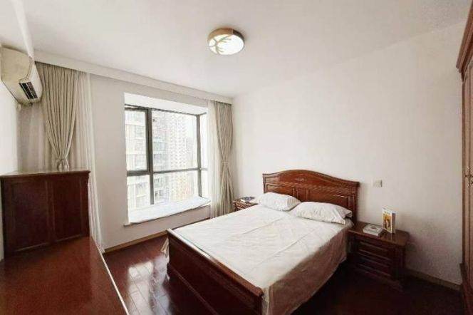 Great deal 3br@Zhenping Rd station Line 3/4/7