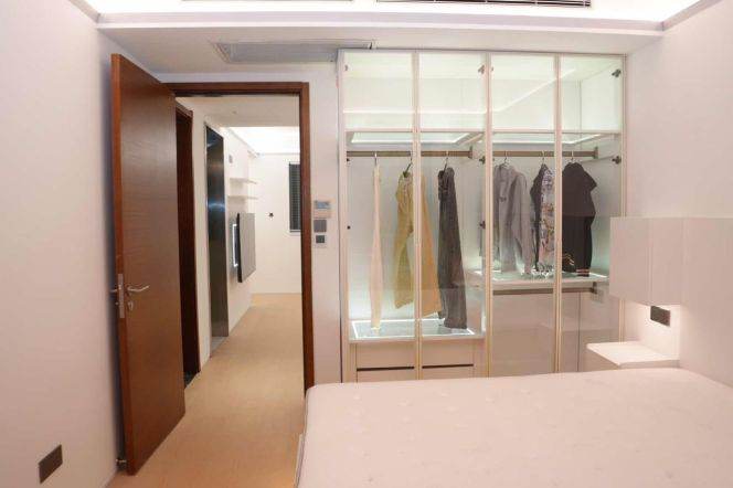 1 Br with Open Balcony, Floor Heating/Central ac/Oven, 80 sqm @ West Nanjing metro L2