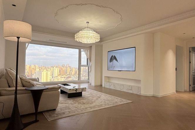 brand new big 3brs floor heating brand new furniture good view beside line 7,9 