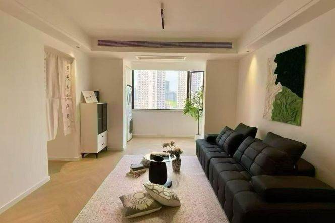 Da‘an City Xinzha rd/Shimen (2nd) rd floor heating 2brs/2lv/1bt apt; L13