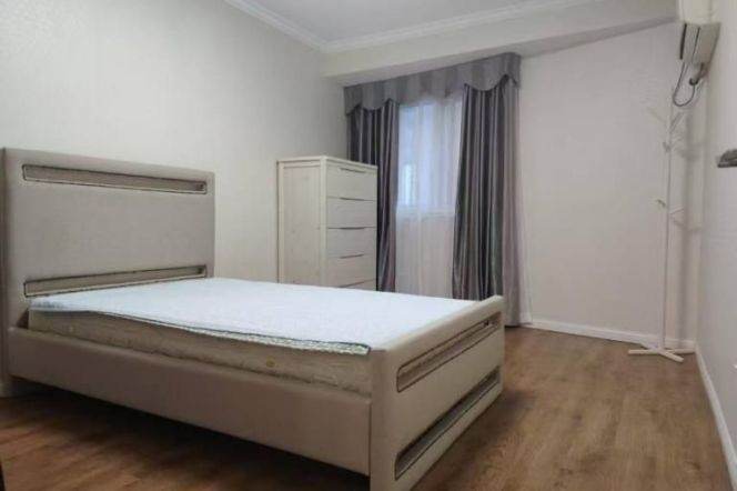 Big 2br 2bathrooms@Shuicheng Rd station Line 10