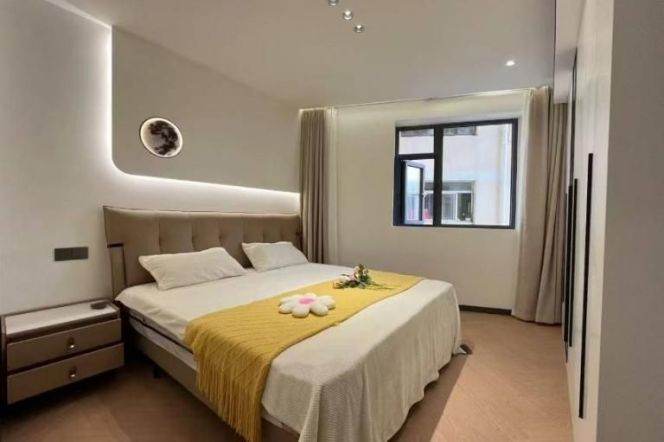 Elevator 1br@Caoyang Rd station Line 3/4/11/14