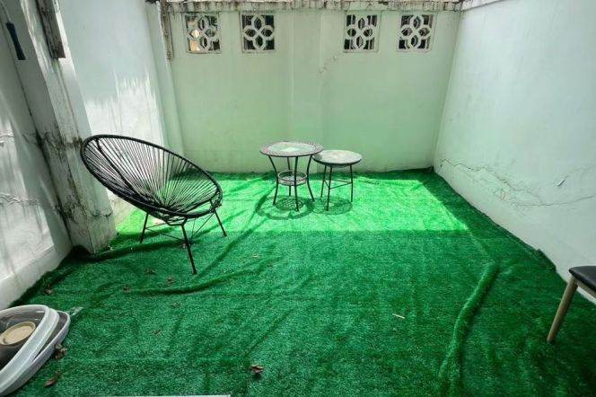 Nice yard 1Br/1Lr/1Bt apt nr Jiangsu rd,M2/11/14