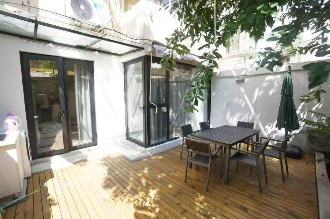 Wukang/Anfu rd floor heating 3brs/2lr/2ba apt wt garden; L1/7