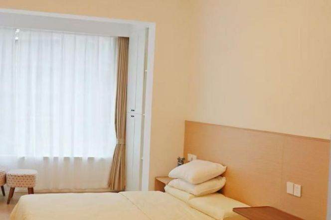 Cozy 1br@Longde Rd station Line 11/13