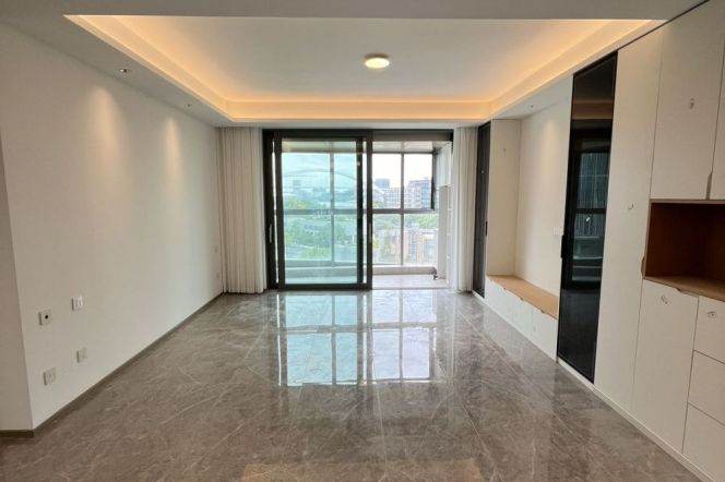 modern brand new 4brs floor heating nice balcony beside Huang pu river line 4,8 