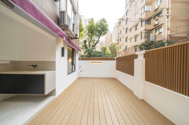 Jiaotong University Modern and cozy 3br plus big yard 