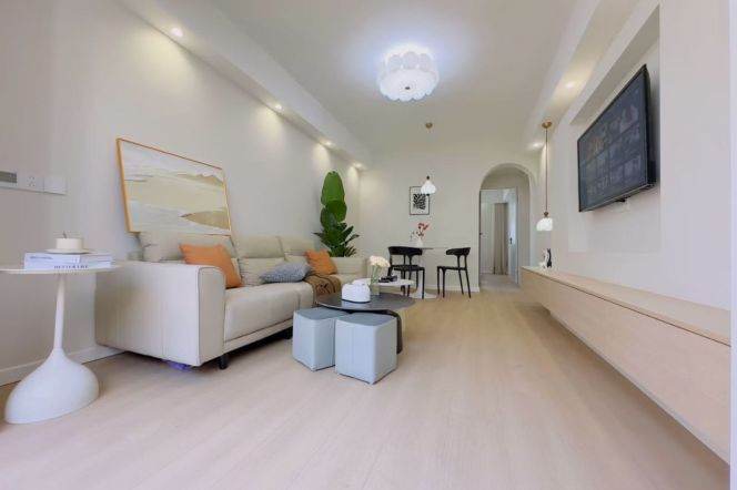 Spacious &Cozy 1Br/2Lr/1Bt Close to L2/3/4 Zhongshan Park Station 