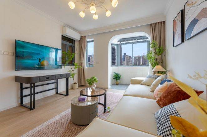 Modern 1BR Apt +elevator  | West Nanjing rd | Suzhou River view 7.8K