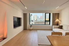 xujiahui 2Beds with floor Heating. Soundproof Views/ Smart Home /Line 1.9.11.3.4.10