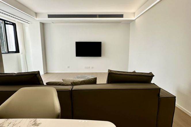 Brand new 2Br Xintiandi,good view,quiet