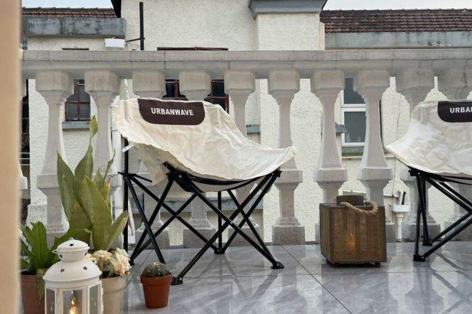 Classic Yongjia Road Lane House | 110㎡ 2BR w/Sunset Terrace