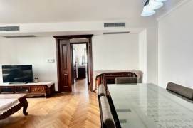 Good location ,Fuxing Park 2Br,floor heating