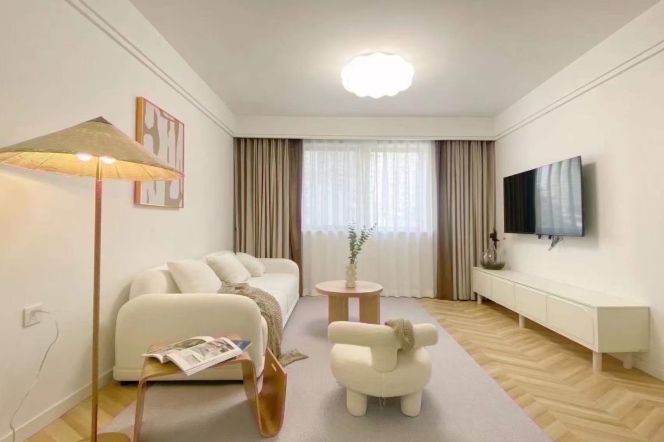 Renovated 2Beds in Huangpu.Triple Metro /Smart Home/ Keyless Entry for Viewing