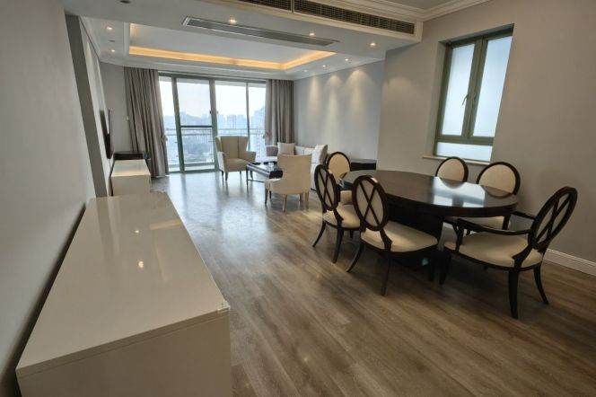 modern big 3brs floor heating nice view in top 5 compound near Wu kang road 28.5K