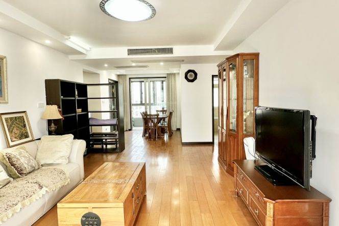 Madang Rd high-end 3Br,good location,good layout,2balconies