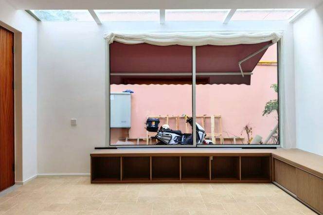 Whole house 3BR 2Baths Nanjing(w) Rd 39k