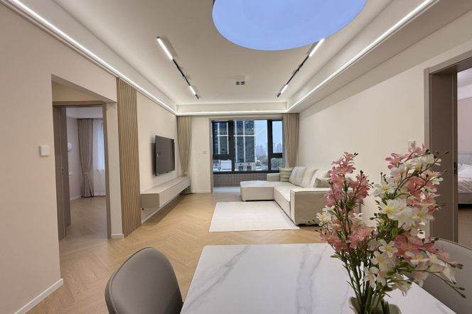 brand new big 2brs floor heating near line 2,15 parkson and su zhou river 