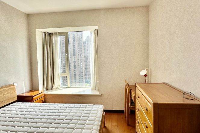 Madang Rd high-end 3Br,good location,good layout,2balconies