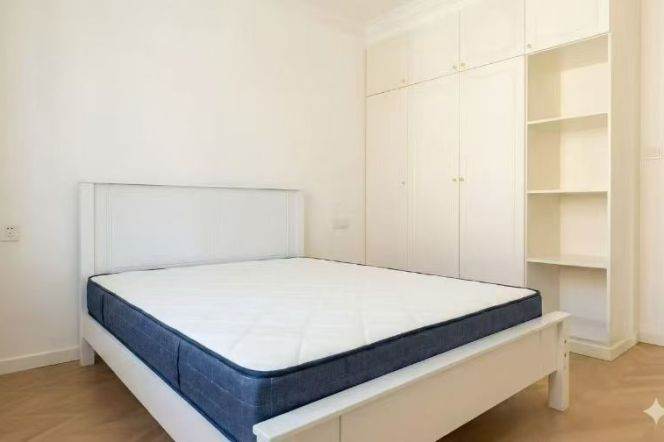 2 brs near L7 changping rd station