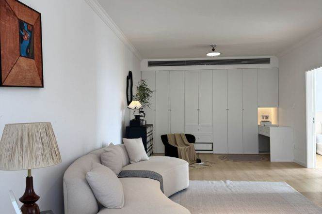 Jiangsu rd metro L2&11 /New 2Br +elevator /bright and warm/storage