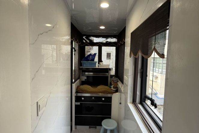 Lovely modern decor one bedroom duplex near IAPM 