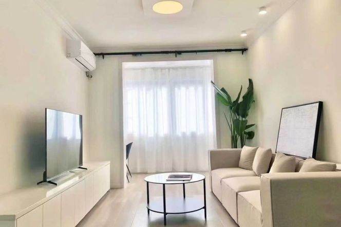jiaotong uni elevator 2BR/big living room@L10/11