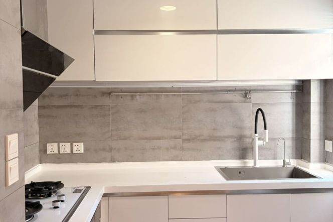  Quality cummunitiy 1+1br with heating/gym/swimming pool/tennis