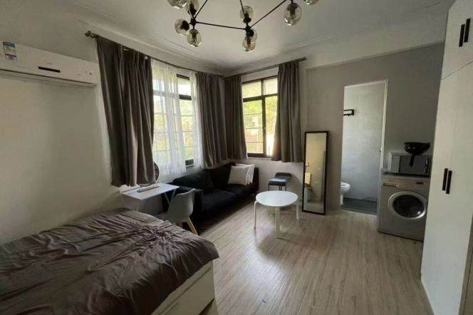 Elegant 1br @changshu rd sta 5.5k