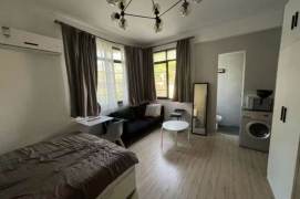Elegant 1br @changshu rd sta 5.5k