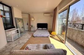 Bright Studio Historic building Wukang Rd 6.5k