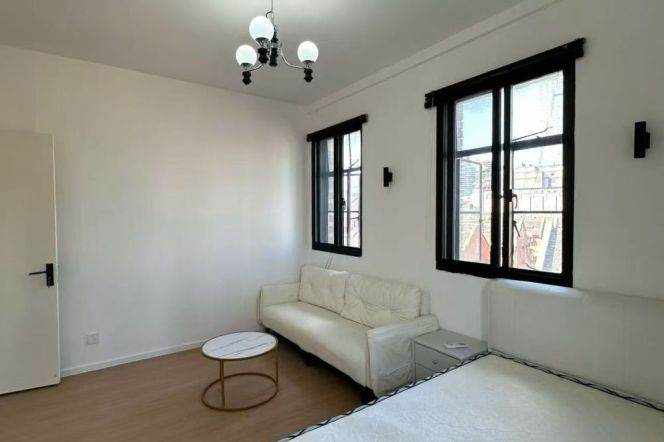 Bright 1br @west Nanjing rd sta 5.2k