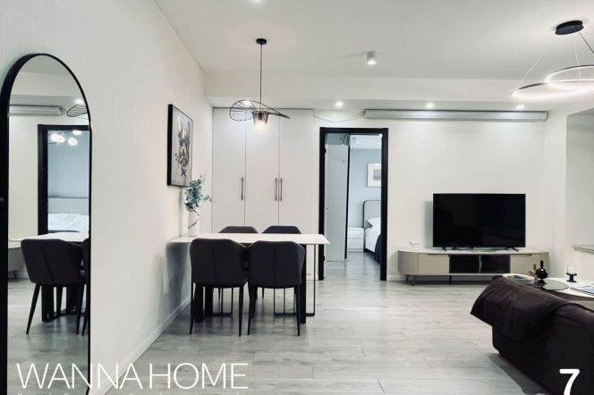 Super Price/Xujiahui CBD/Line 1/12 MT/Tennis+Gym/Large Storages/Cozy2br2bt