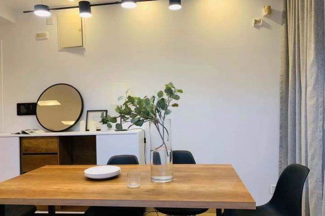 Spacious 3br apt,floor heating,close to Korean Town,SUIS,good price