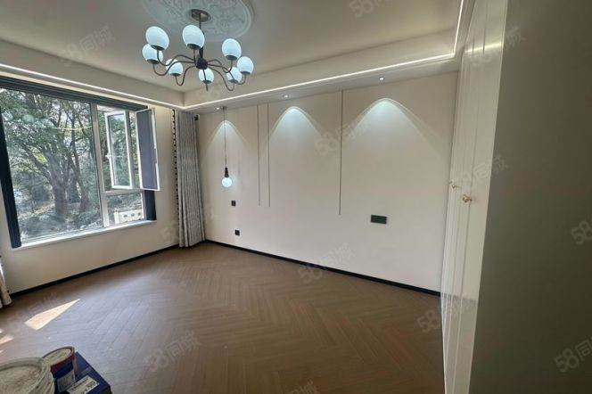 Morden&Bright 3Bdrs 2Bths/Floor Heating @Wuzhong Rd &Line 15