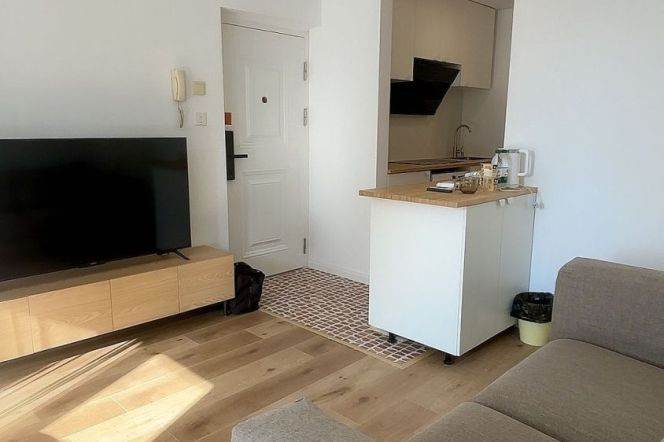 Bright & Modern 1BR in the Heart of Xuhui