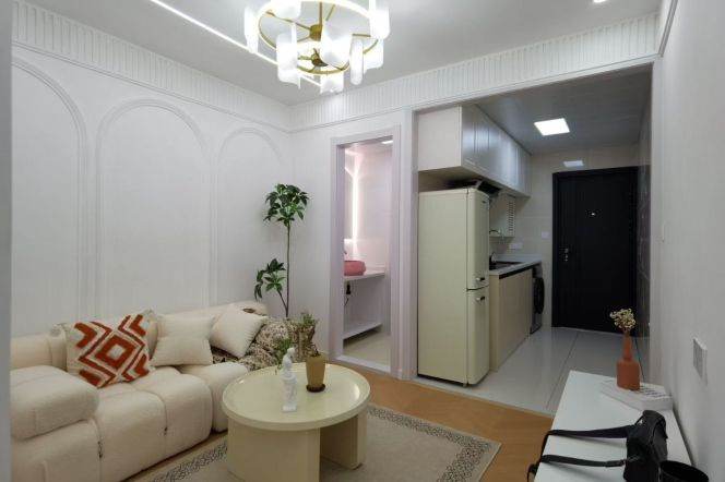 dong'an rd 1BR/living room@L4/7