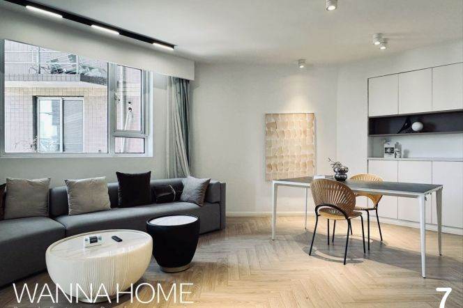 Garden Compound/Xujiahui CBD/Balcony/Huge Living+Dining/Heater/Cozy2br