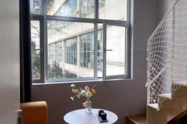 1Loft near line 10 Jiao'tong Uni and Xin'tian'di can long and short term lease