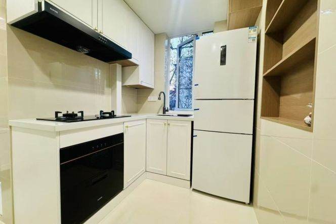 zhongshan park 1BR/living room@L2/3/4