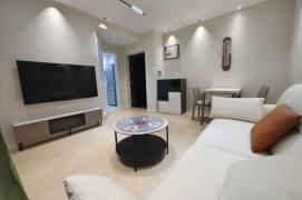 Modern 1BR Gem with Floor Heating in the Heart of Changning