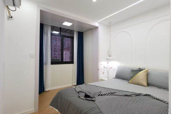 dong'an rd 1BR/living room@L4/7