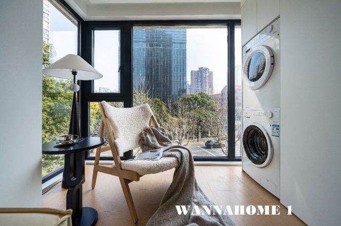 Modern&Spacious&Bright 1Bdr 1Bath Apt+L7 Chang Ping Rd+Great Compound+Awesome View