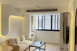 Spacious&Modern&Really Bright 1Bdr 1Bath+2F Walk Up+Large Closet+L3/4/10 Hong Qiao Rd