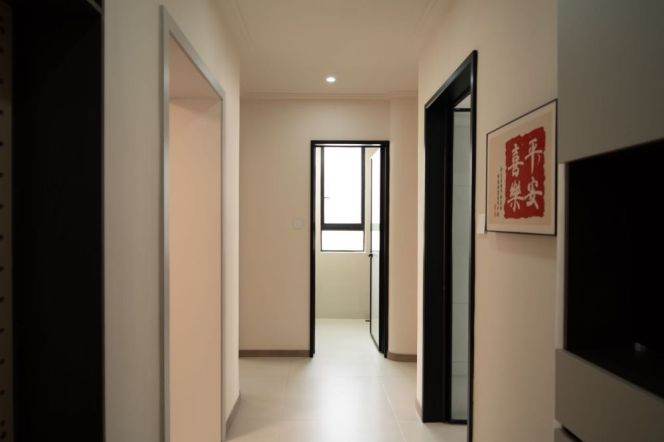 Renovated 3BR Old Apt nr Shanghai Library