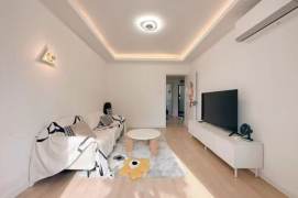 Renovated Cozy 1br apt close to Yishan Road,Line 3,4,9