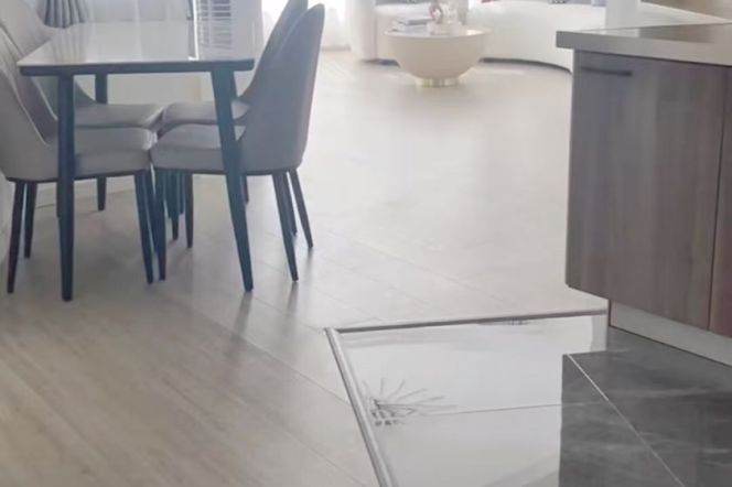 Modern two bedrooms apt w elevator near Linping rd line 4