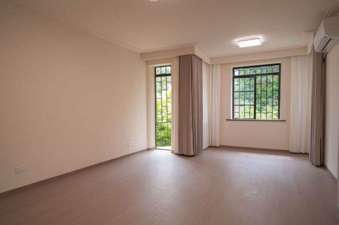 Renovated 3BR Old Apt nr Shanghai Library